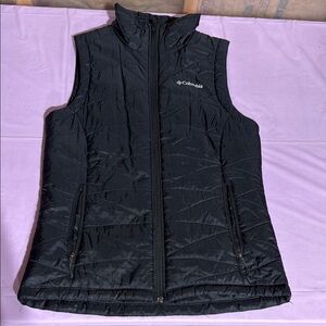 Columbia Dark Quilted Vest
